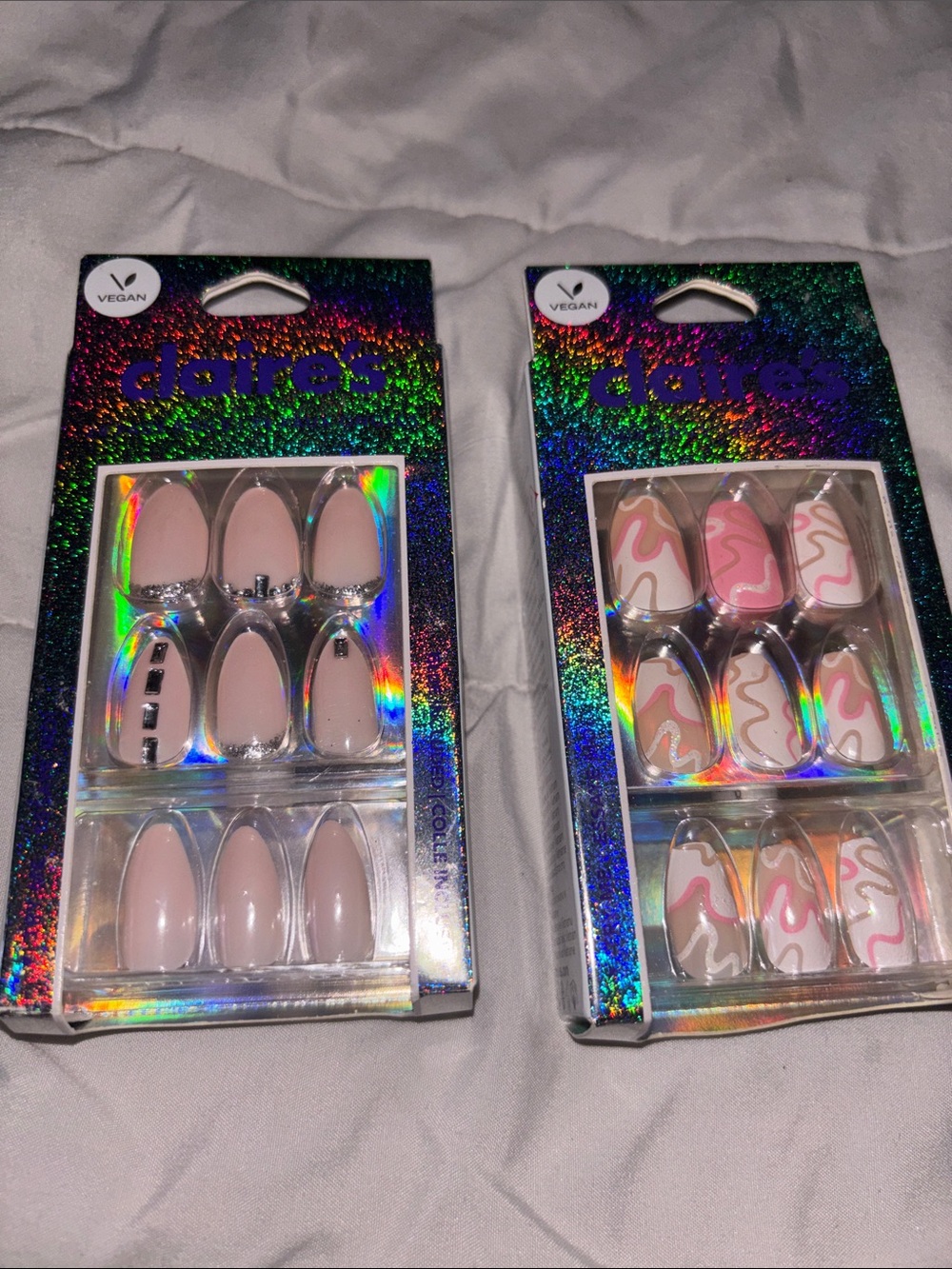 Claire’s Oval Shape Design Nails Glue-On Nails(Brand New)
